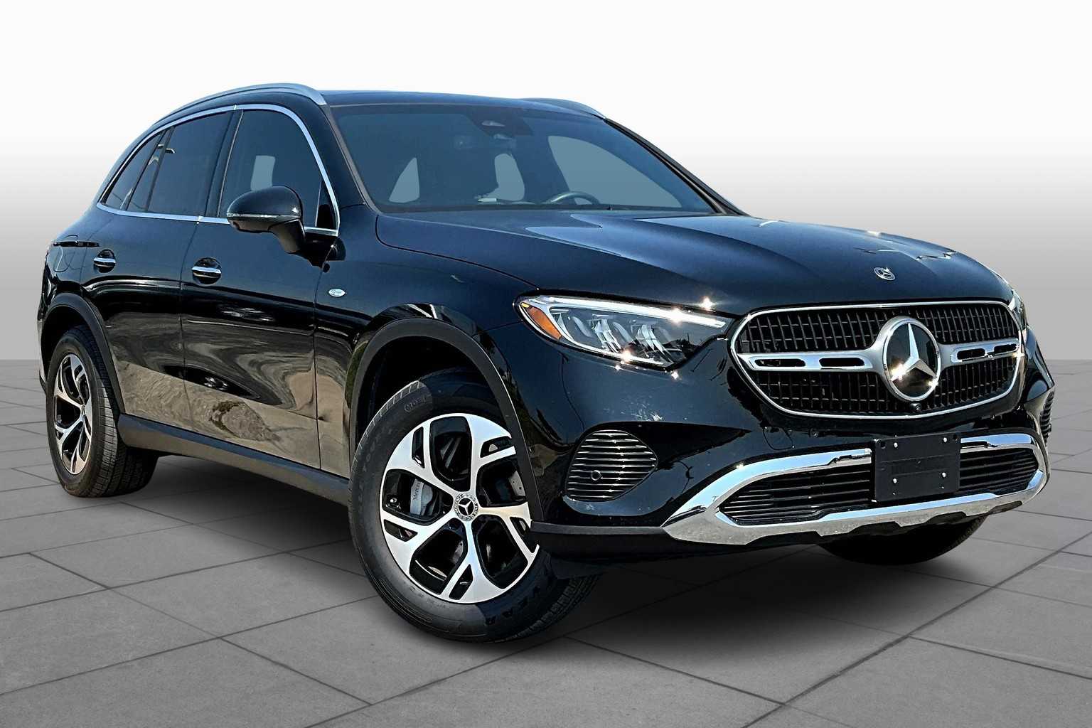 2025 Mercedes Benz GLC 350e 4MATIC photo 2