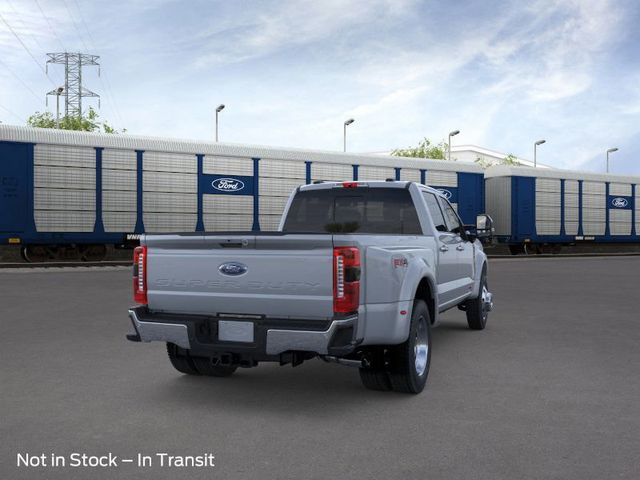 2026 Ford F-450 Lariat photo 4