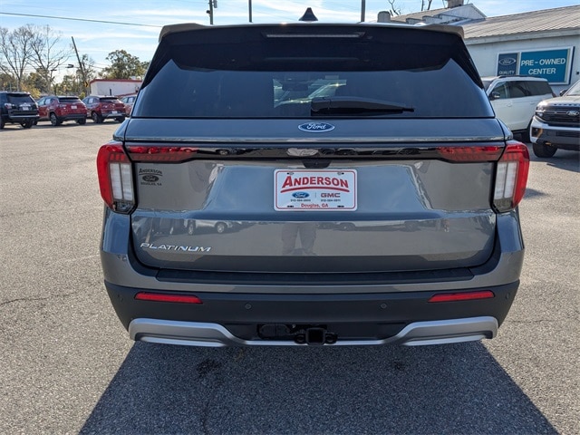 2026 Ford Explorer Platinum photo 3