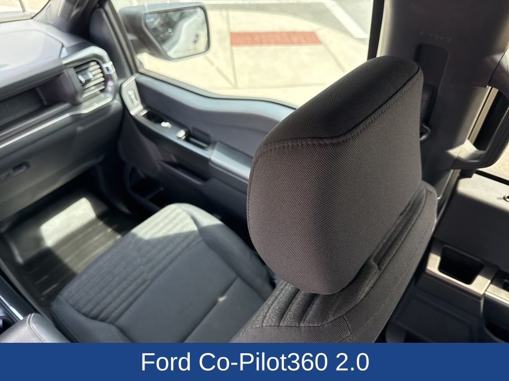 2023 Ford F-150 XL photo 11