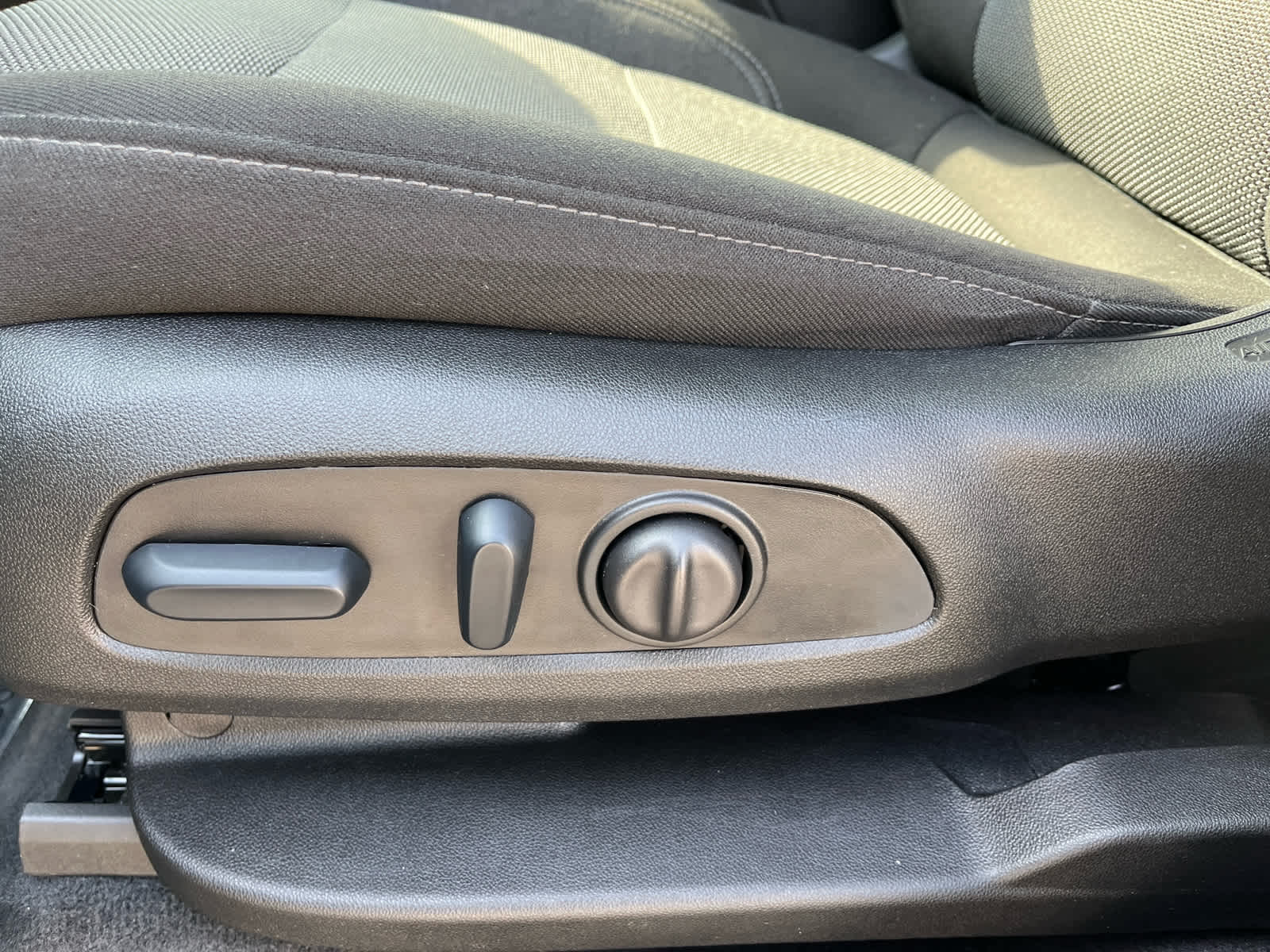 2023 Chevrolet Traverse Cloth photo 20