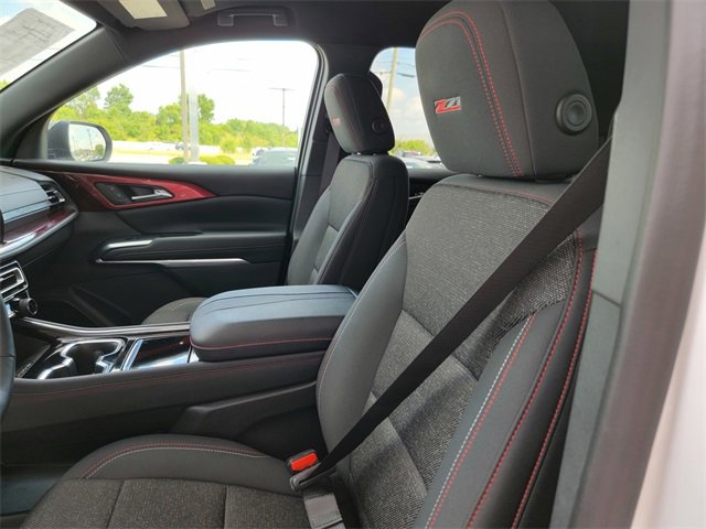 2024 Chevrolet Traverse Z71 photo 11