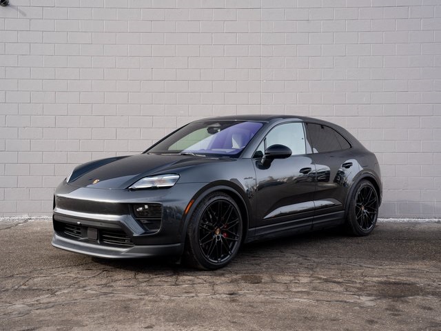 2025 Porsche Macan