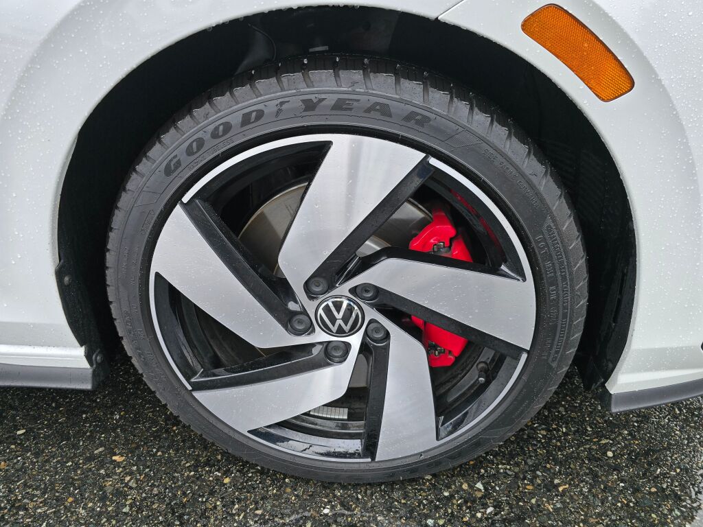 2024 Volkswagen Golf GTI S photo 8