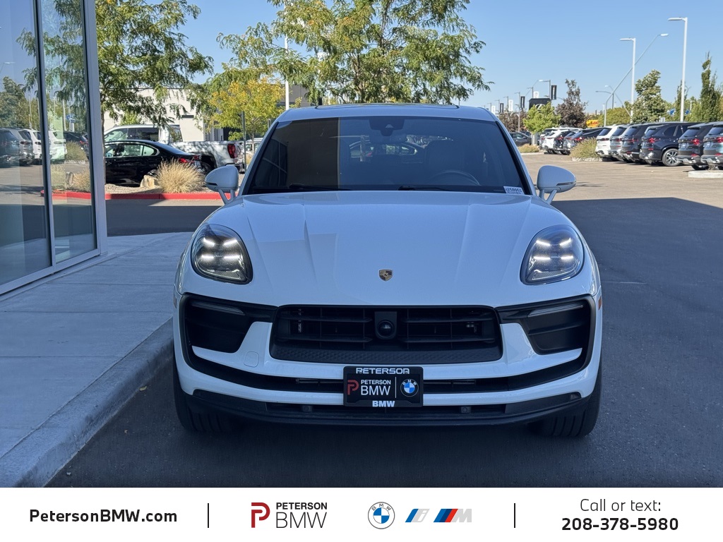 2024 Porsche Macan Base photo 9