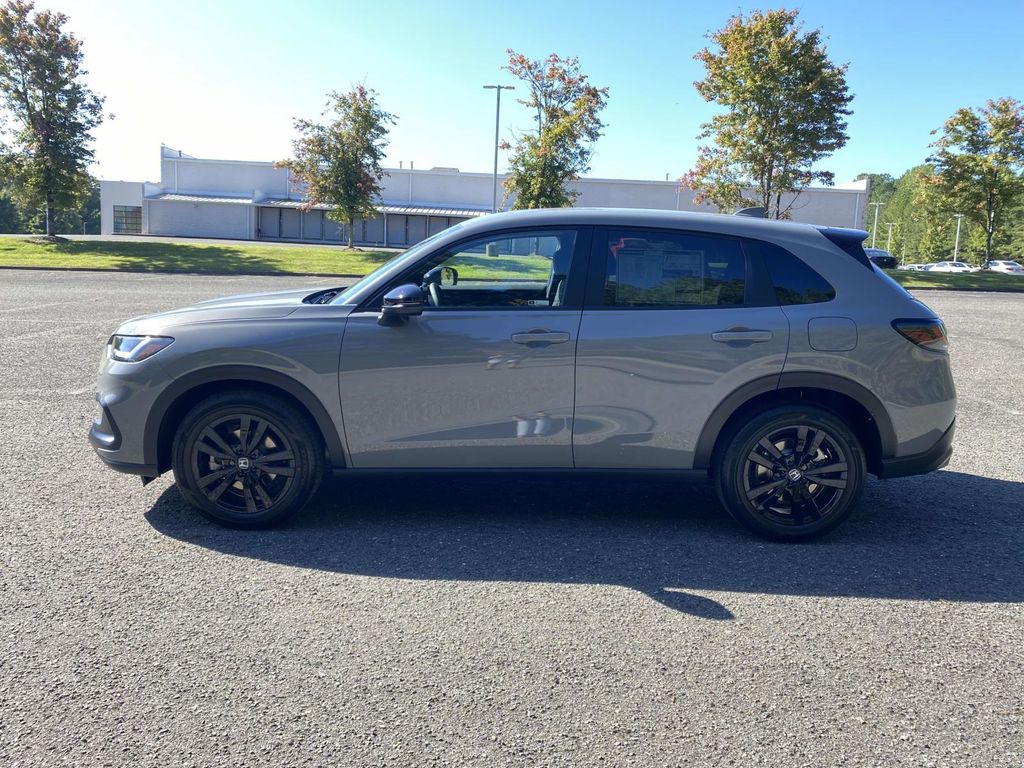 2026 Honda HR-V Sport photo 2