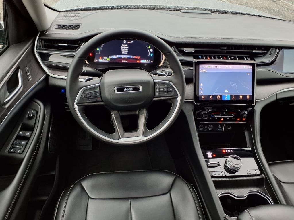 2023 Jeep Cherokee 4xe photo 5