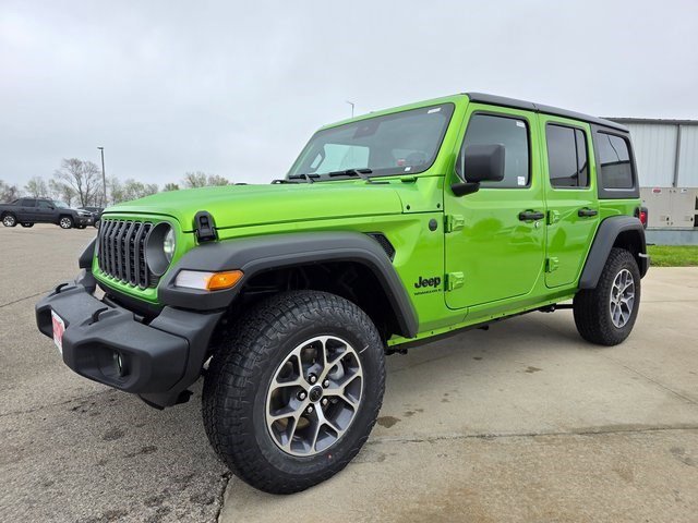 2025 Jeep Wrangler Sport S photo 3