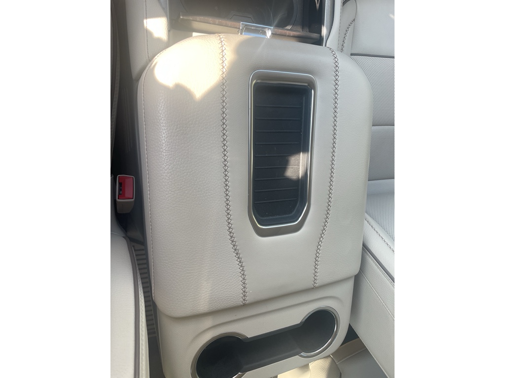 2022 Gmc Yukon Denali photo 22