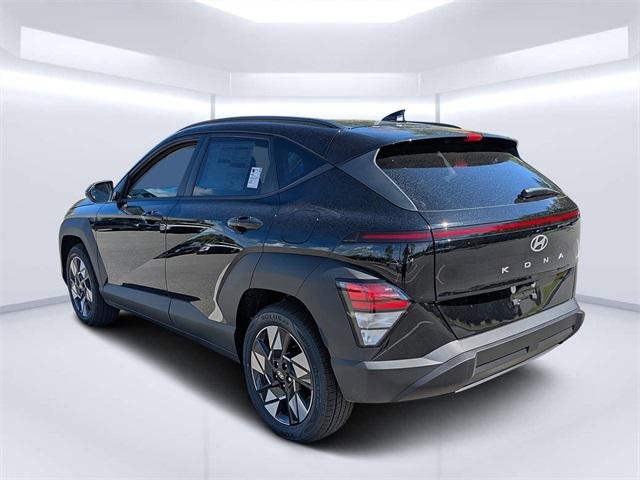 2025 Hyundai Kona SEL photo 4