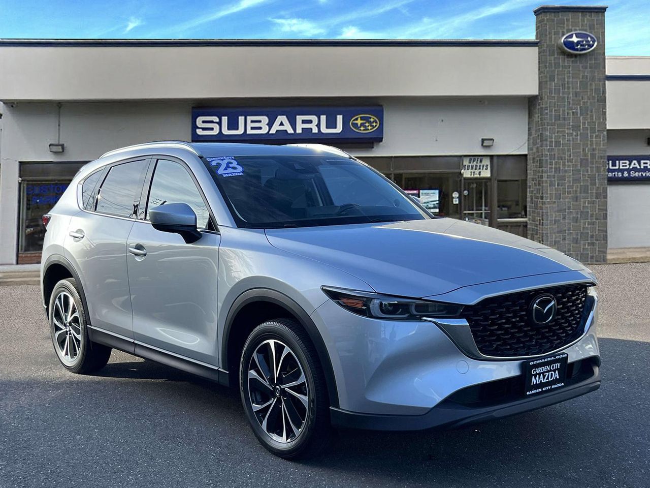 2023 Mazda CX-5 Base's photo
