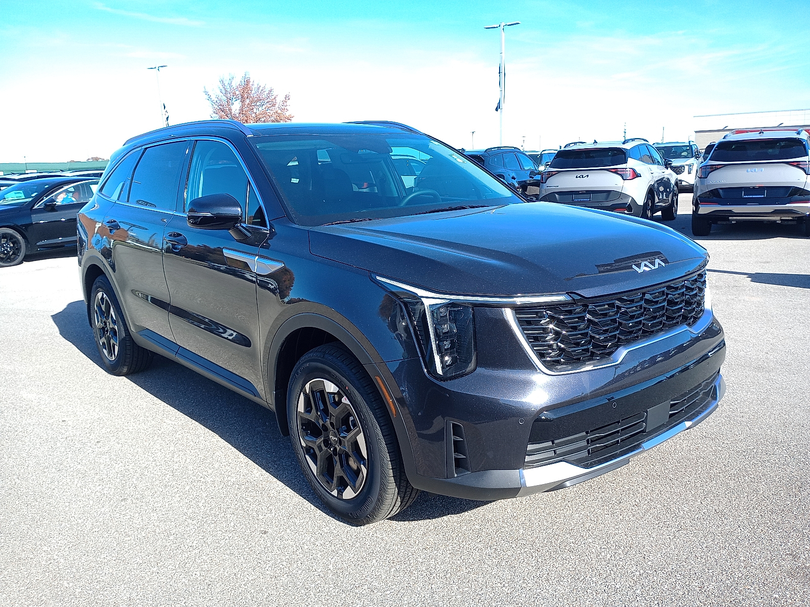 2026 Kia Sorento S's photo