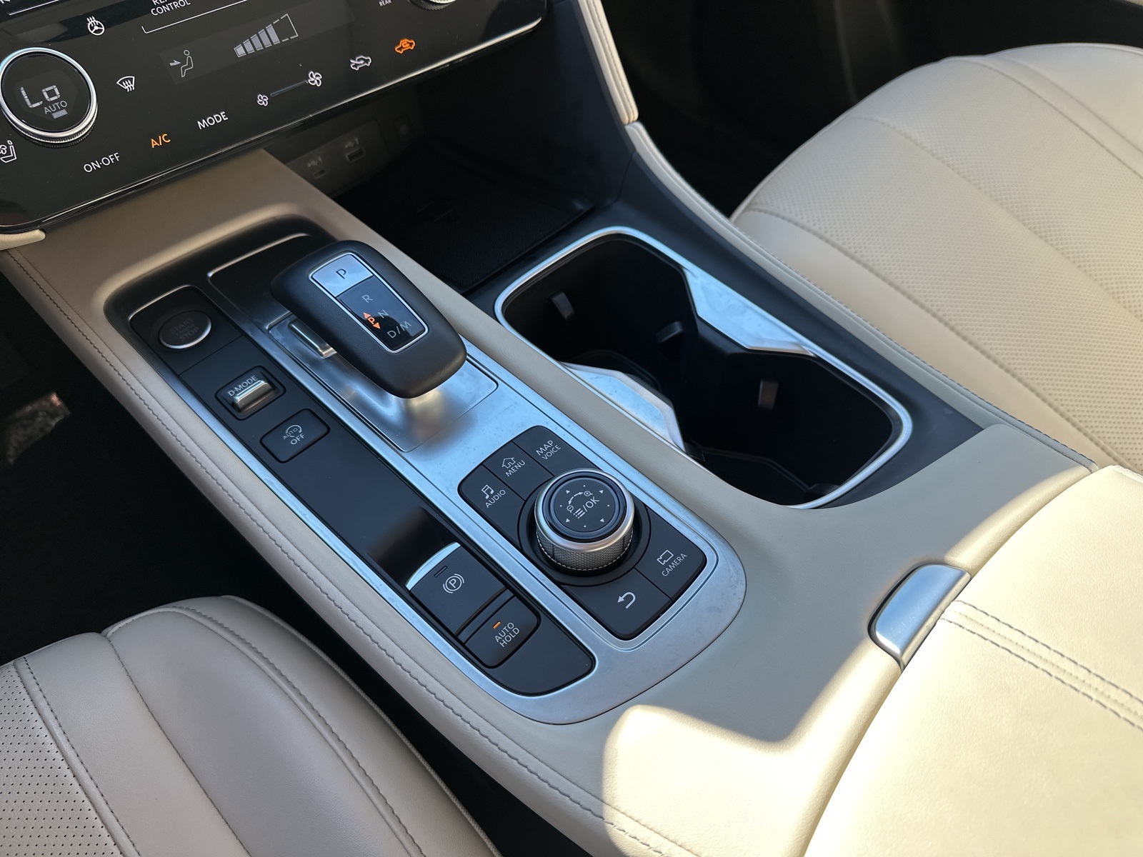 2025 Infiniti QX60 Luxe photo 21