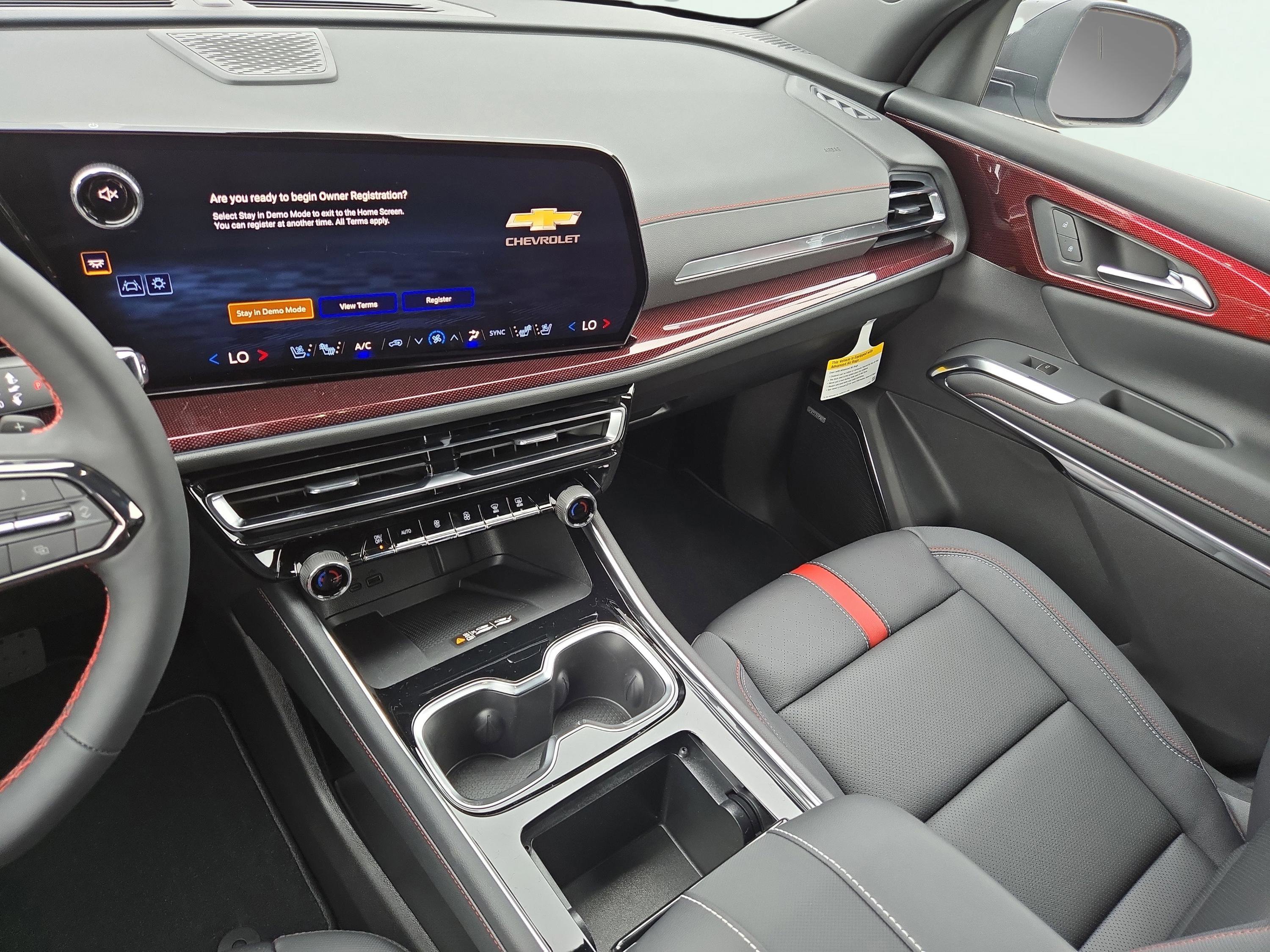 2026 Chevrolet Traverse RS photo 14