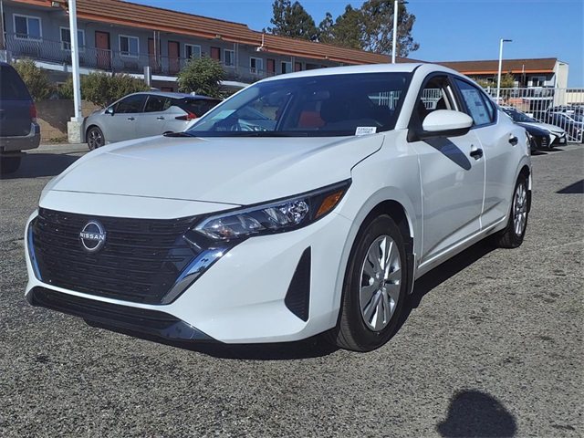 2025 Nissan Sentra S photo 3