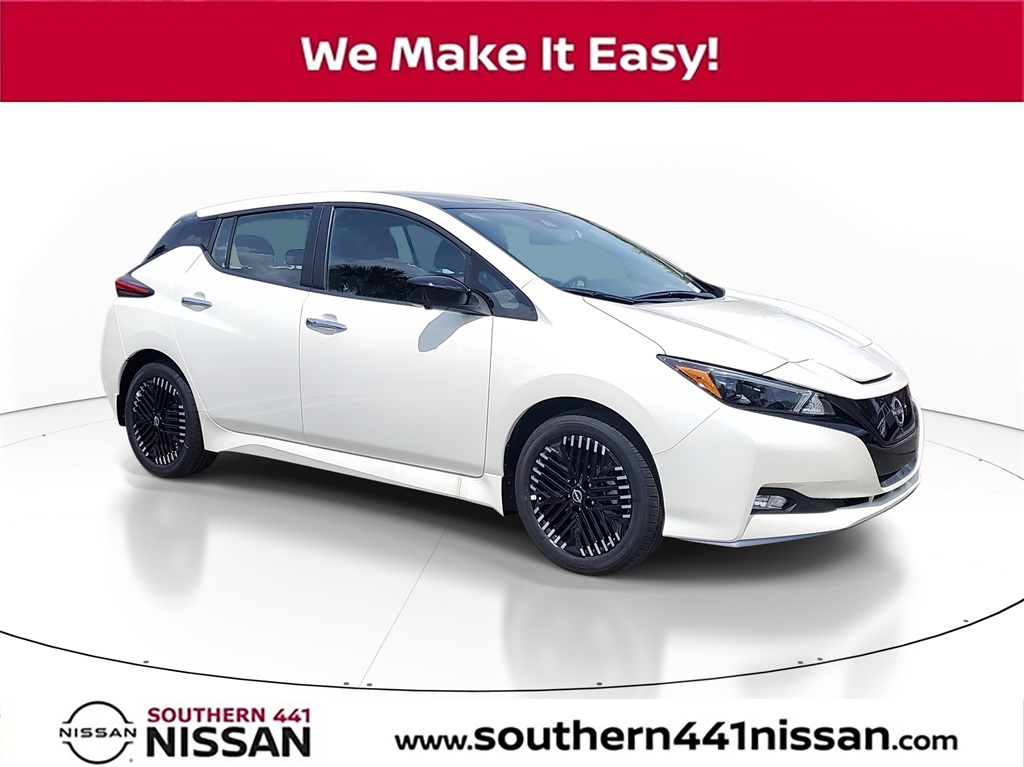 New 2025 Black Nissan SV Plus image 1