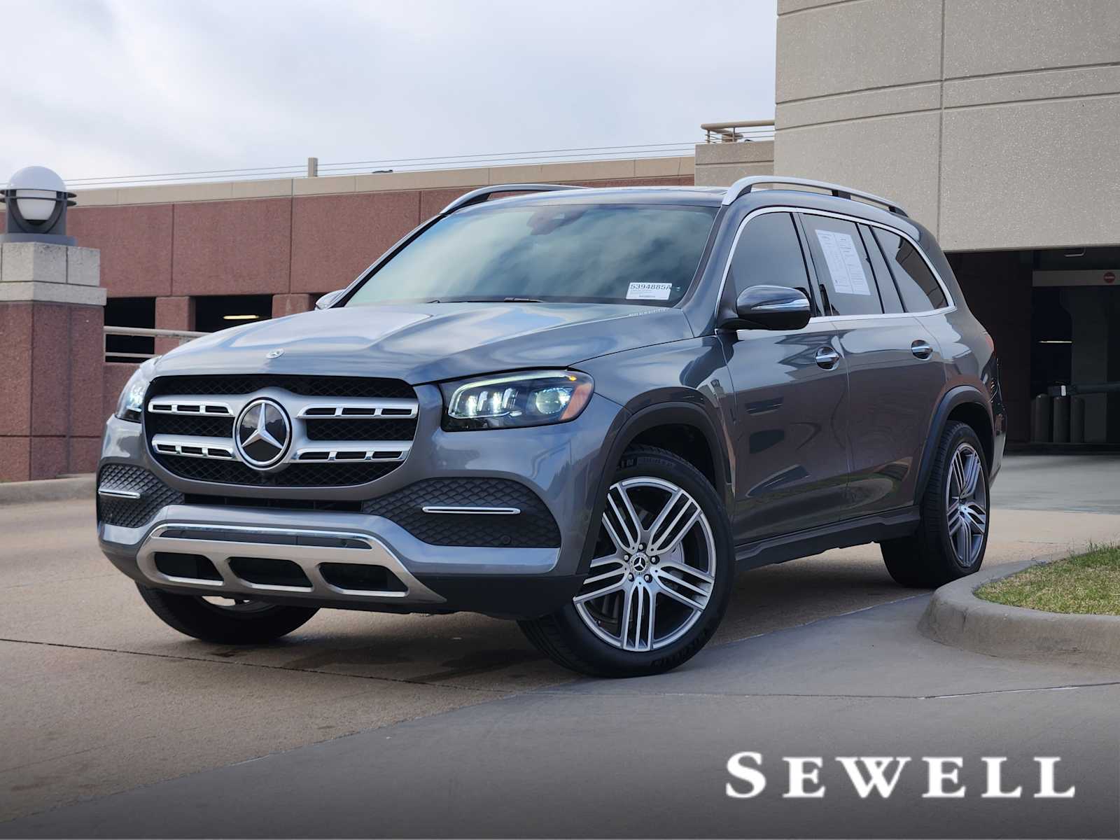 2022 Mercedes-Benz GLS GLS450's photo