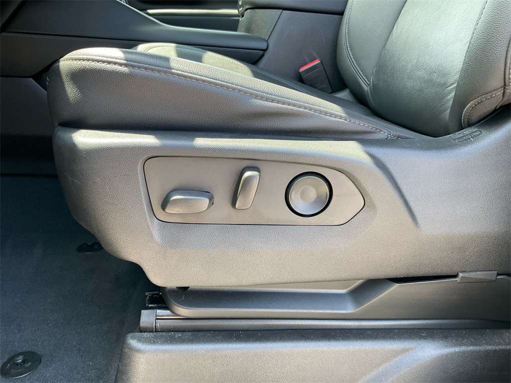 2022 Chevrolet Tahoe LT photo 27