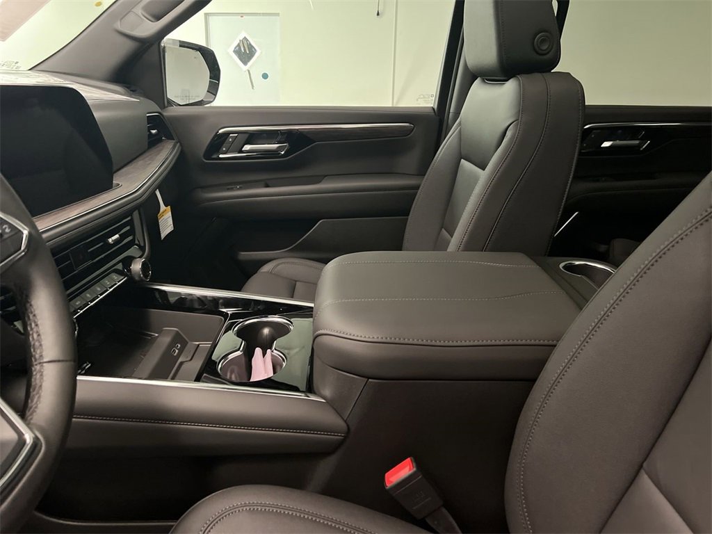 2026 Chevrolet Tahoe Z71 photo 19