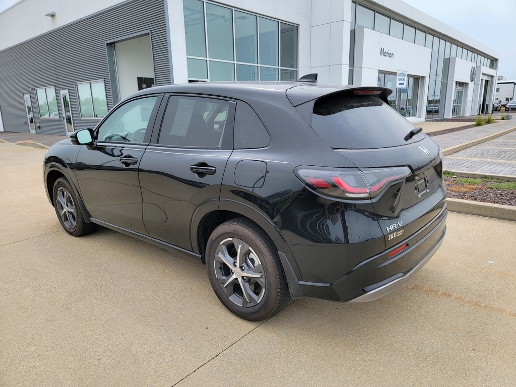 2025 Honda HR-V EX-L photo 4