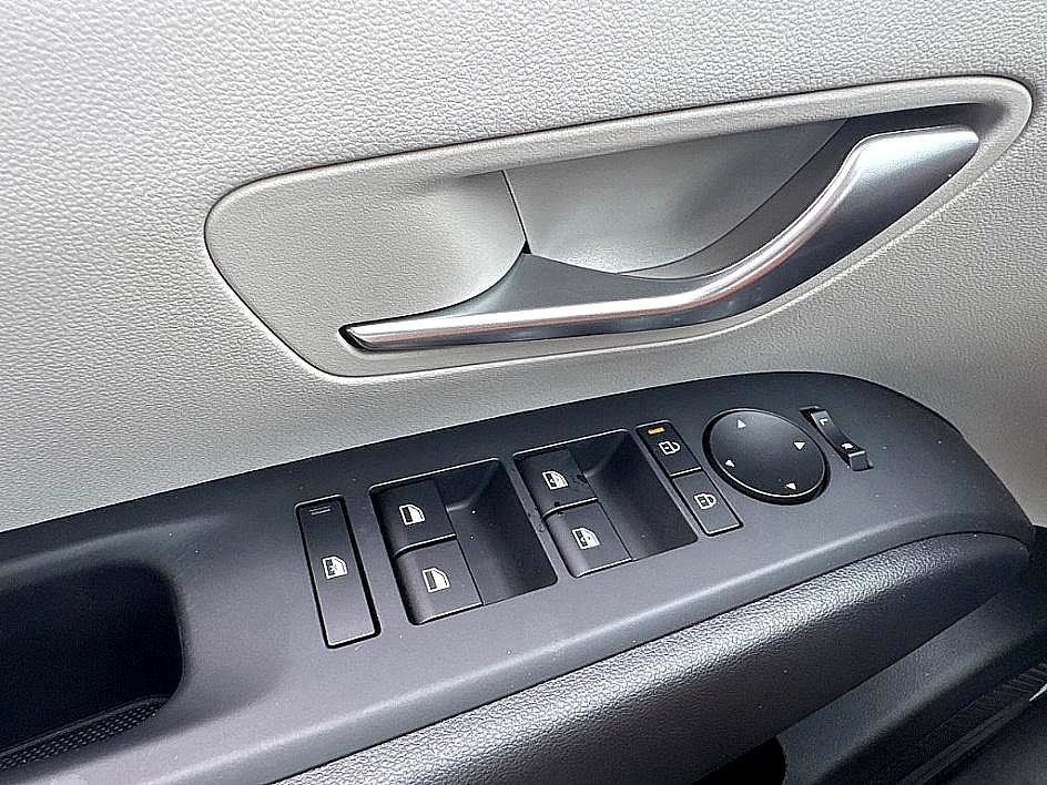 2025 Hyundai Tucson Hybrid Blue photo 13
