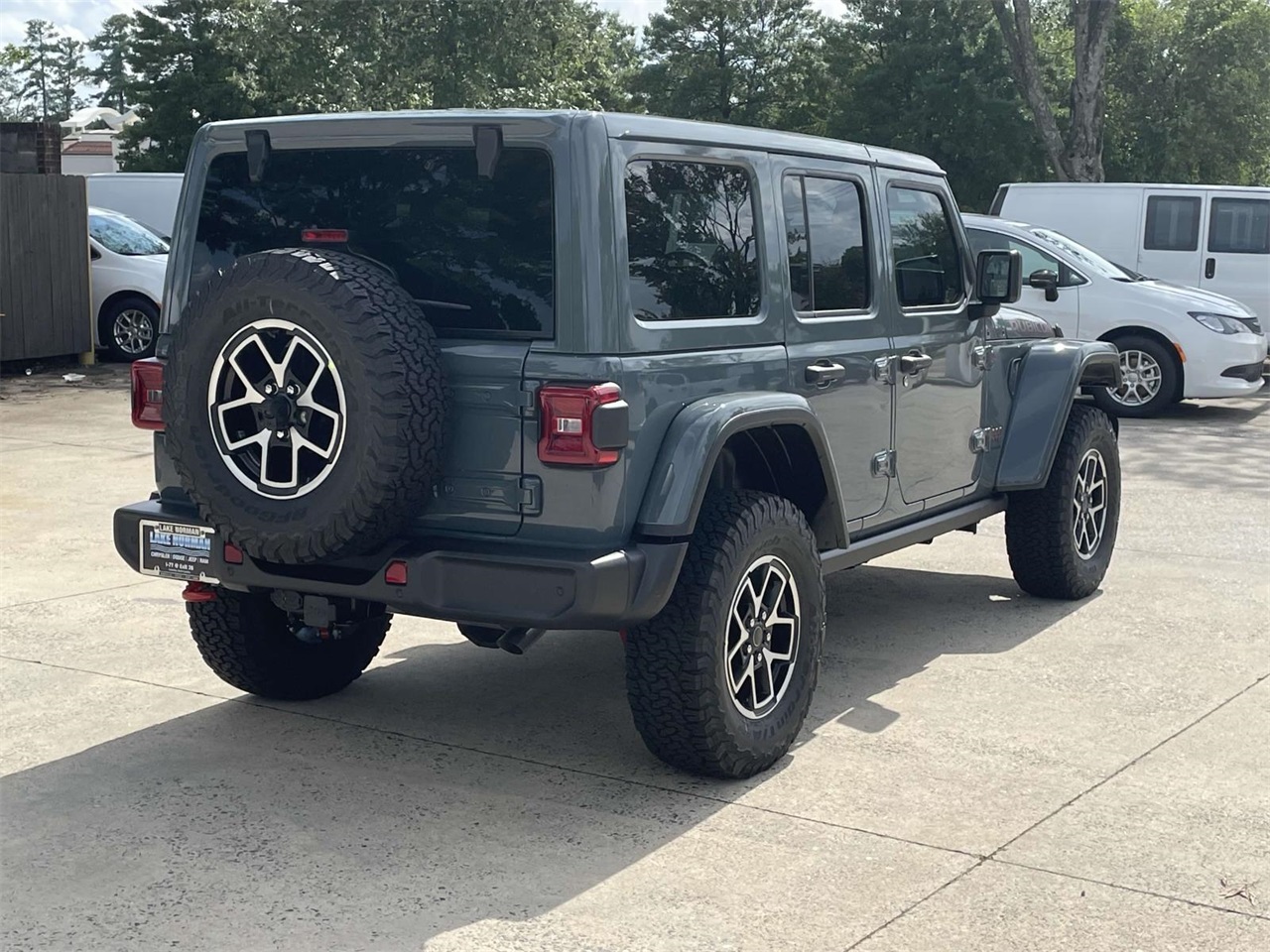 2025 Jeep Wrangler Rubicon photo 6