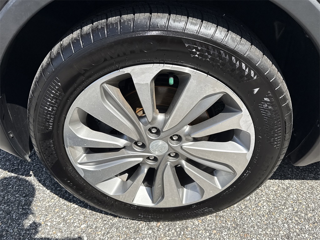 2020 Buick Encore Preferred photo 10