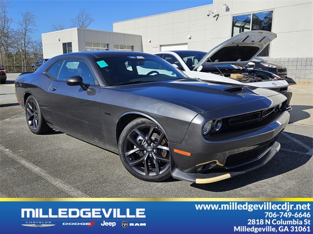 2023 Dodge Challenger R/T's photo