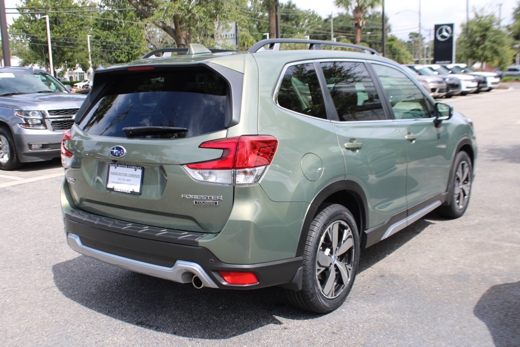 2021 Subaru Forester Touring photo 3
