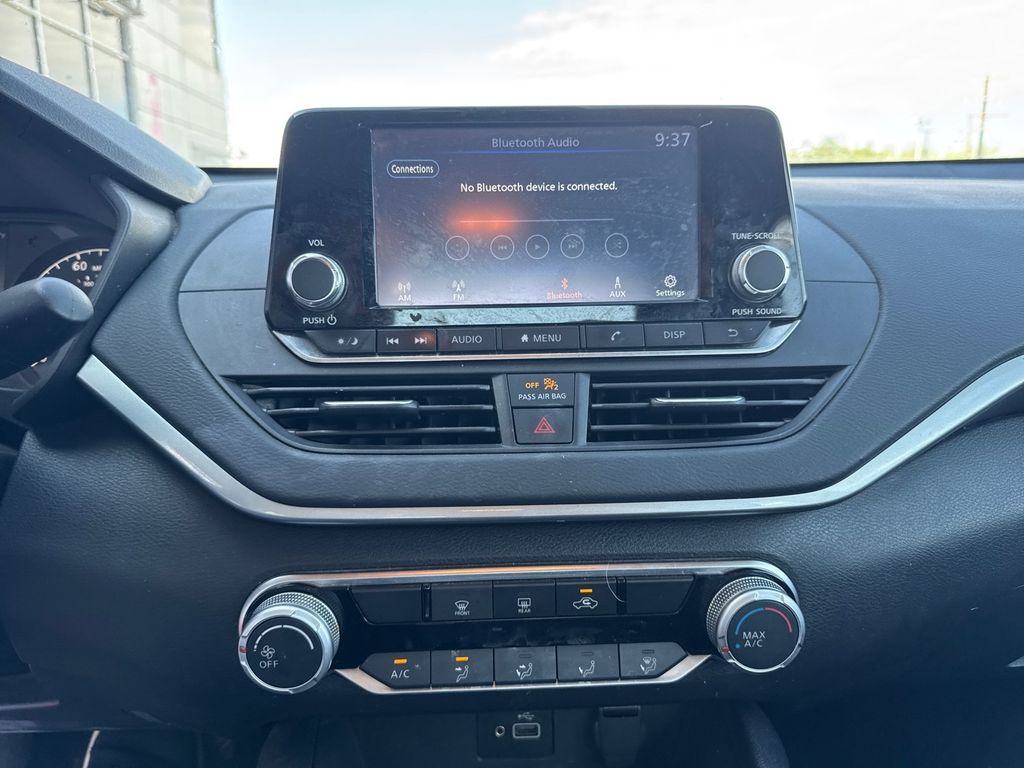 2023 Nissan Altima 2.5 S photo 32
