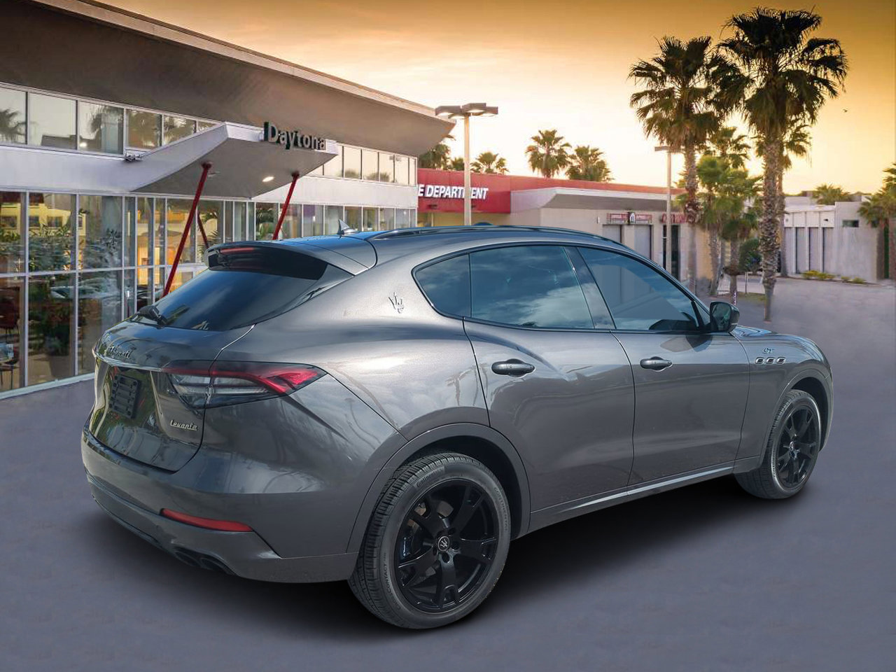 2022 Maserati Levante GT photo 3