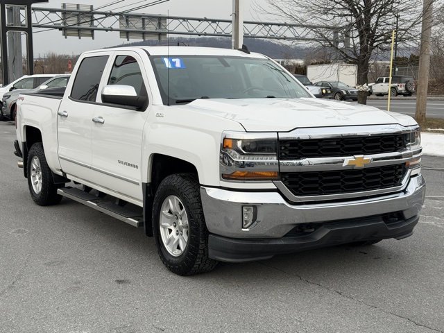 2017 Chevrolet Silverado 1500 LT's photo