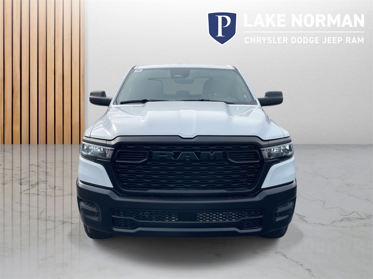 2025 Ram 1500 Tradesman photo 2