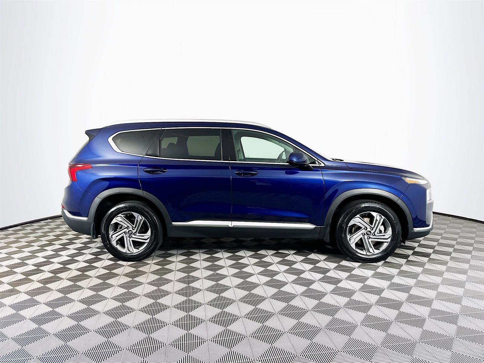 2022 Hyundai Santa Fe SEL photo 7