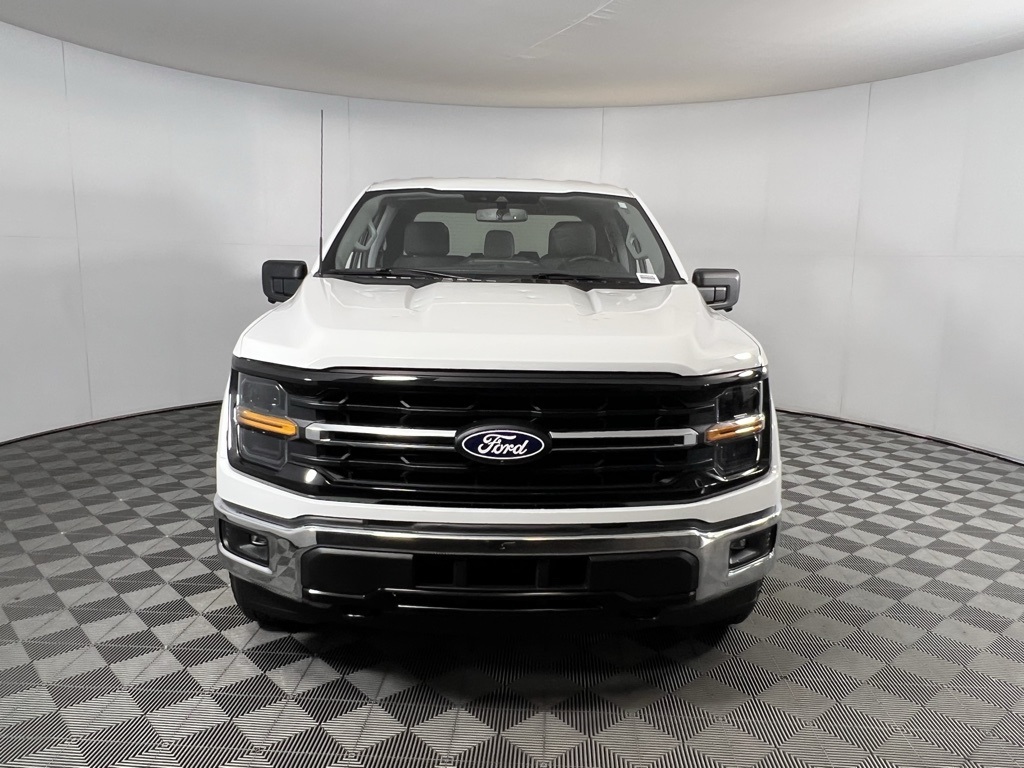 2024 Ford F-150 XLT photo 8