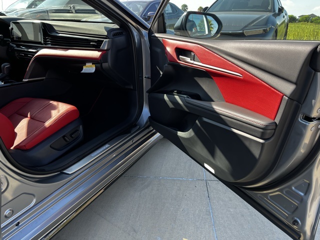 2025 Toyota Camry XSE photo 21