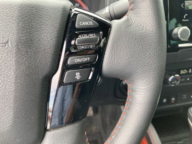 2024 Nissan Frontier PRO-4X photo 24