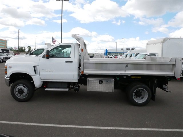 2024 Chevrolet Silverado 4500HD Work Truck photo 2