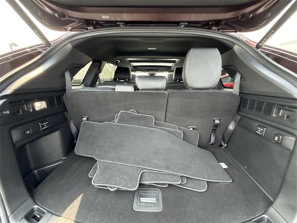 2024 Mazda CX-90 Plug-in Hybrid Premium Plus photo 24