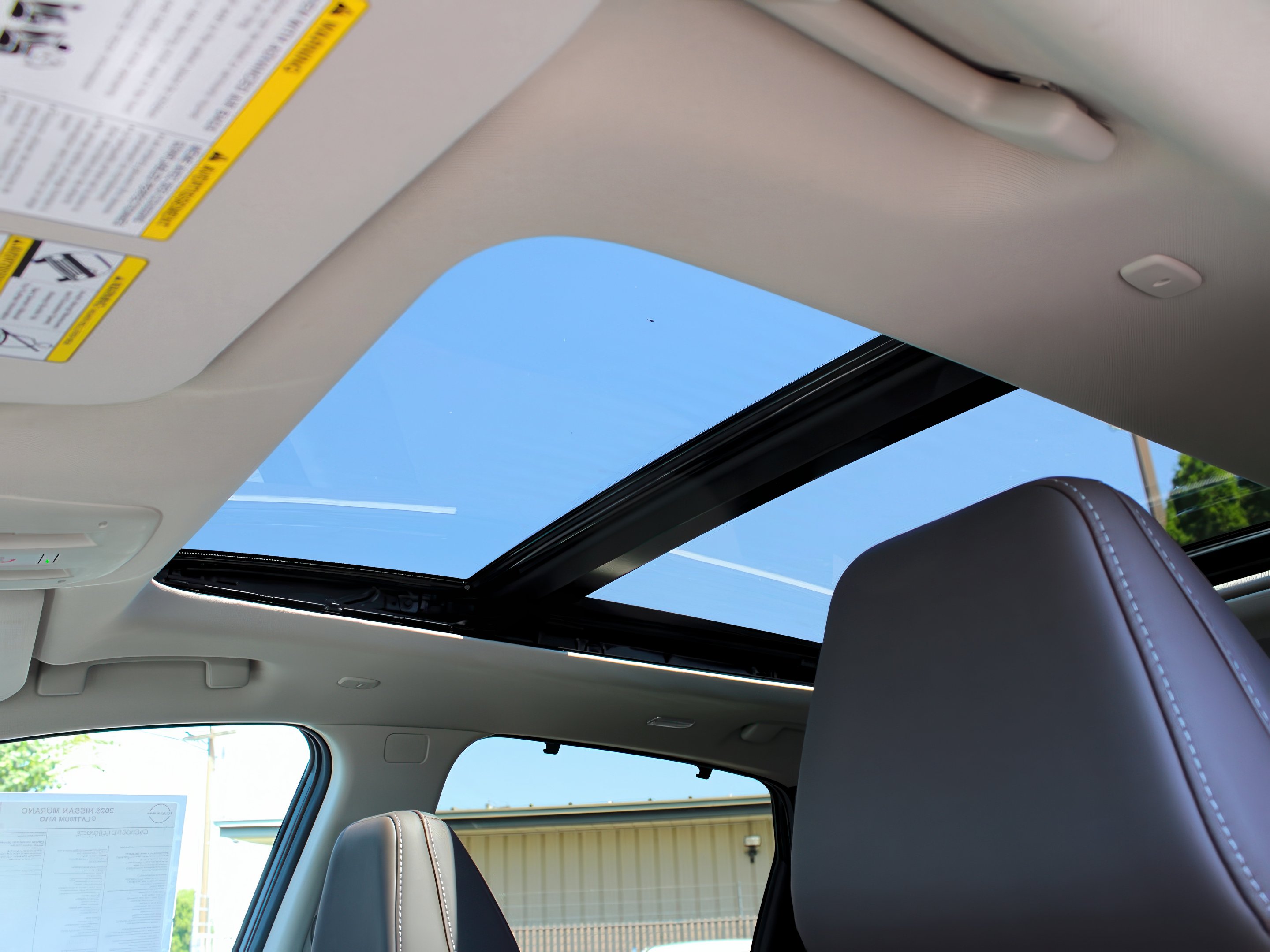 2025 Nissan Murano Platinum photo 19
