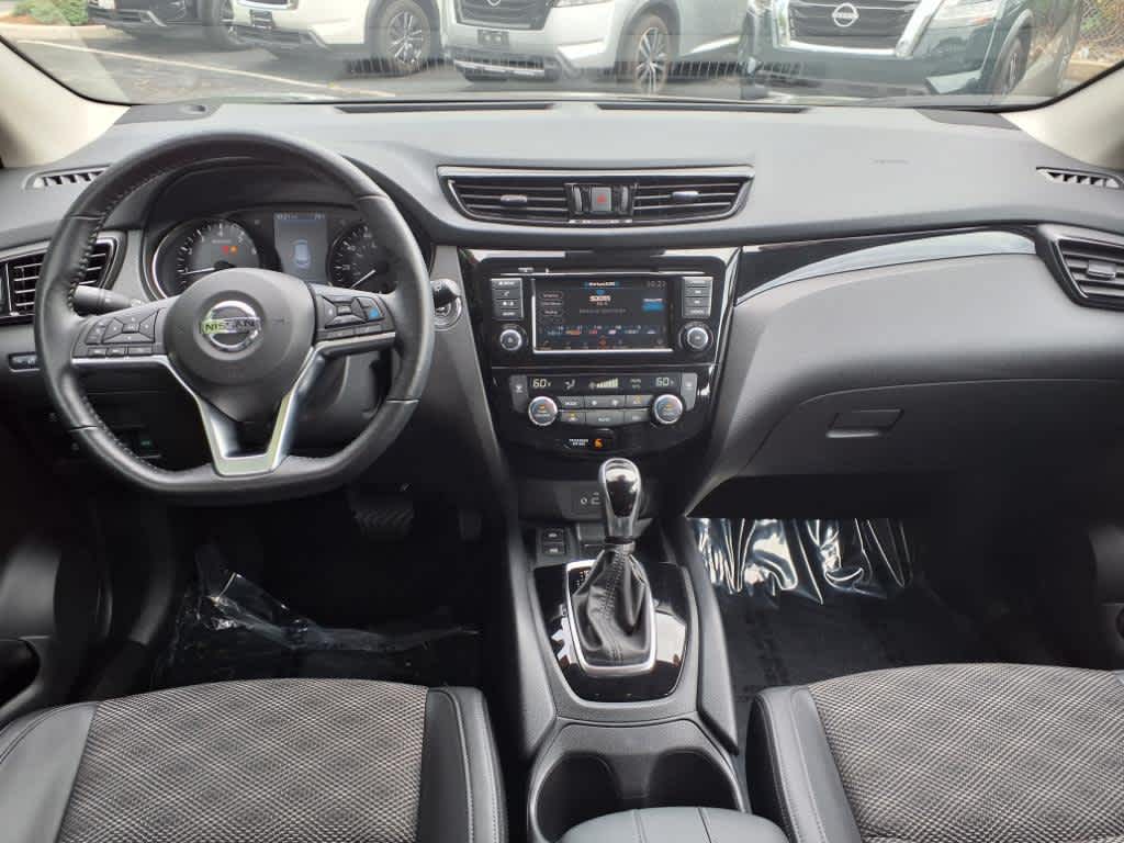 2022 Nissan Rogue Sport SV photo 16