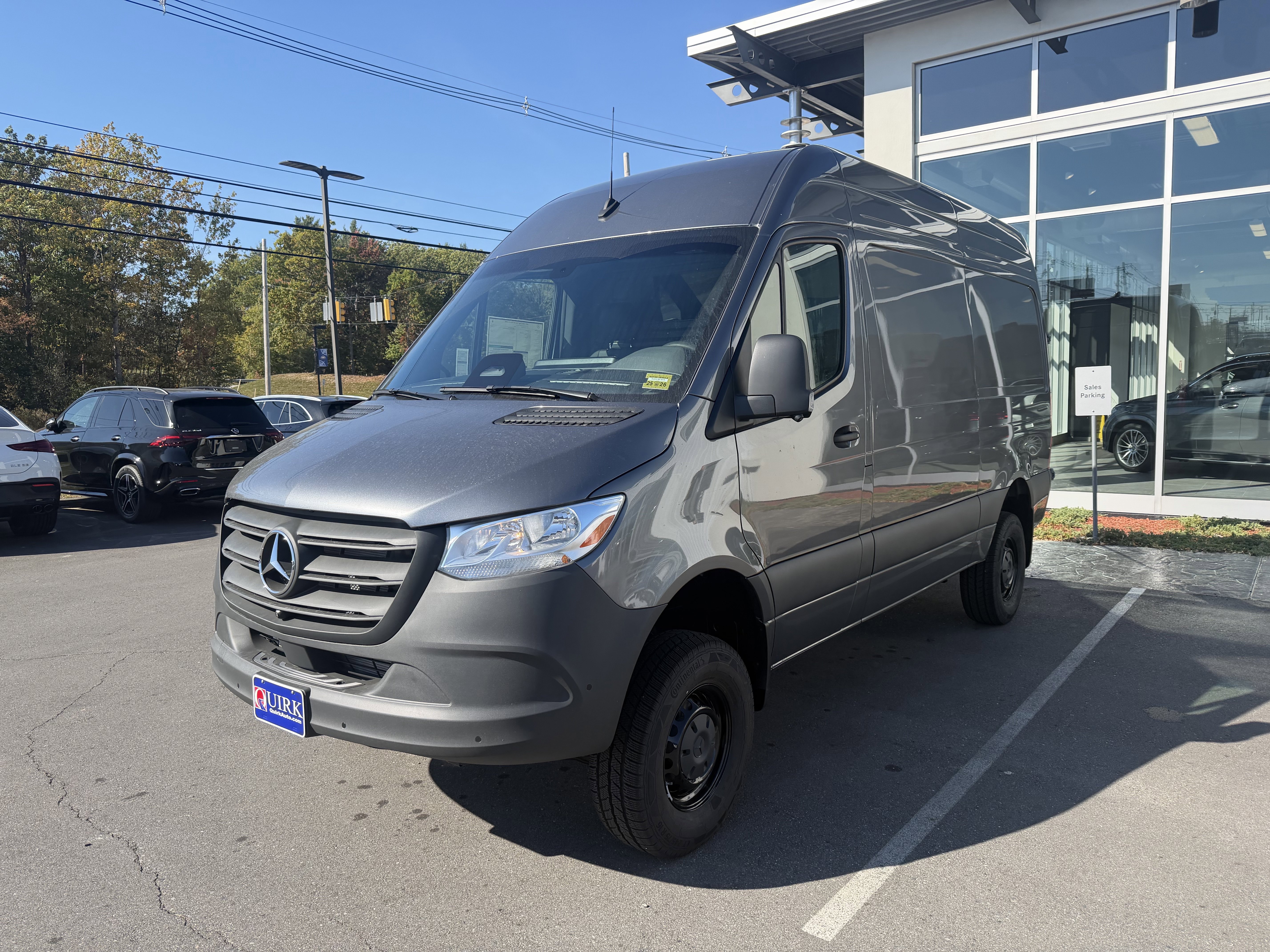 2025 Mercedes-Benz Sprinter Cargo Van Base's photo