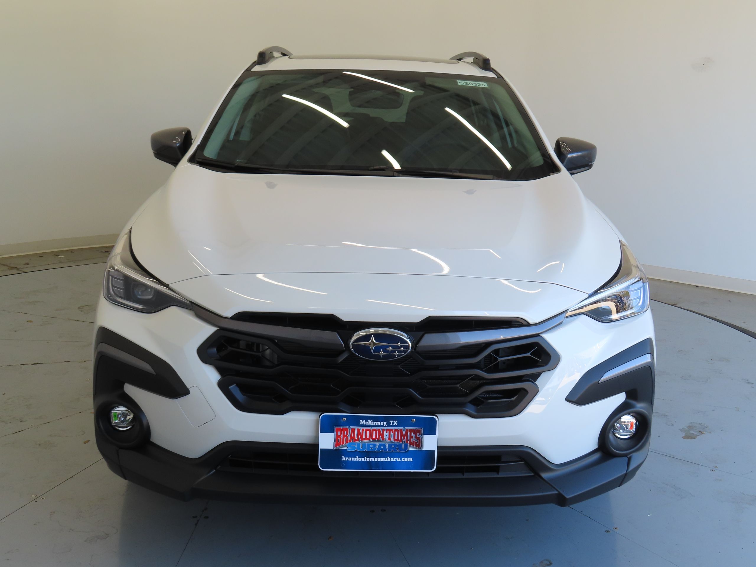 2025 Subaru Crosstrek Limited photo 8