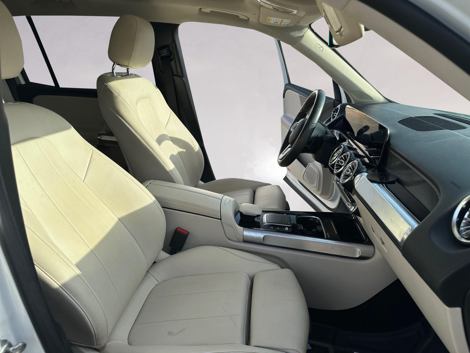 2021 Mercedes Benz GLB 250 photo 14