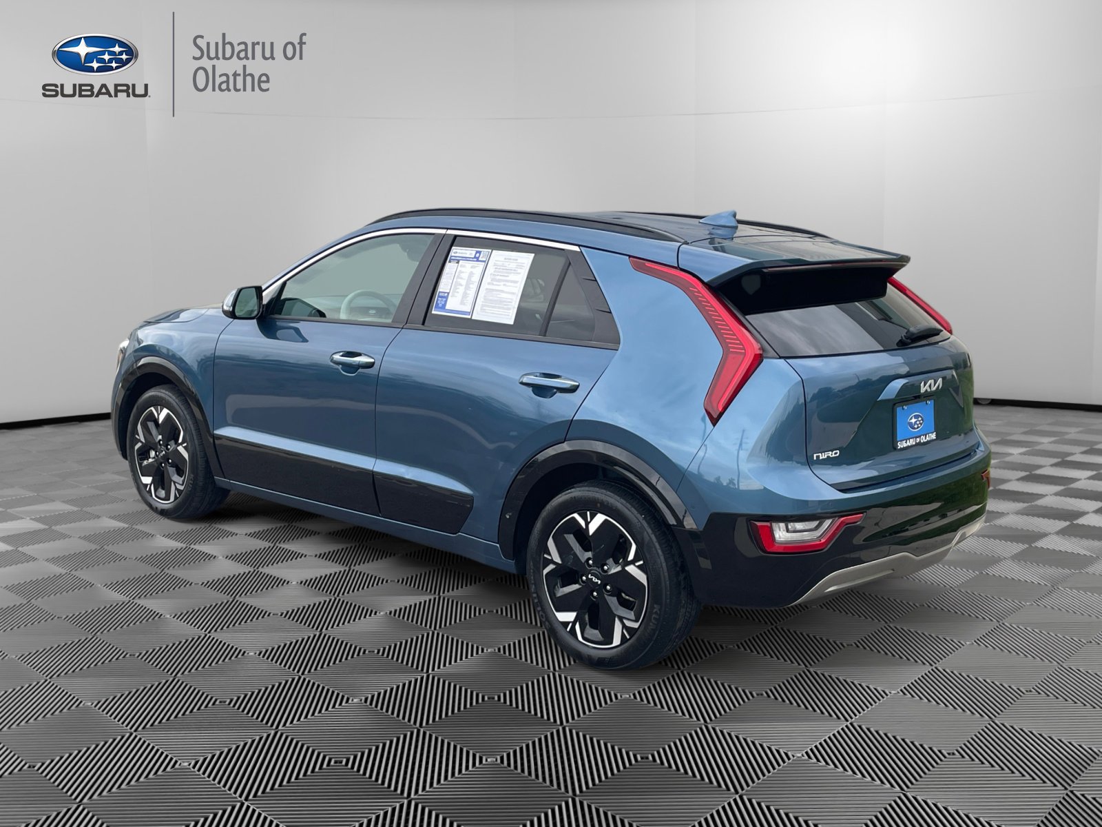 2023 Kia Niro EV Wave photo 2