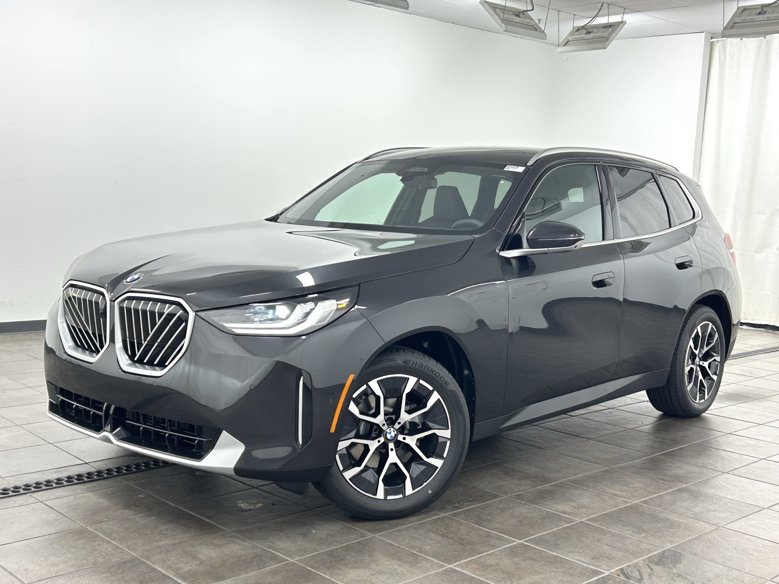 2025 BMW X3 30's photo