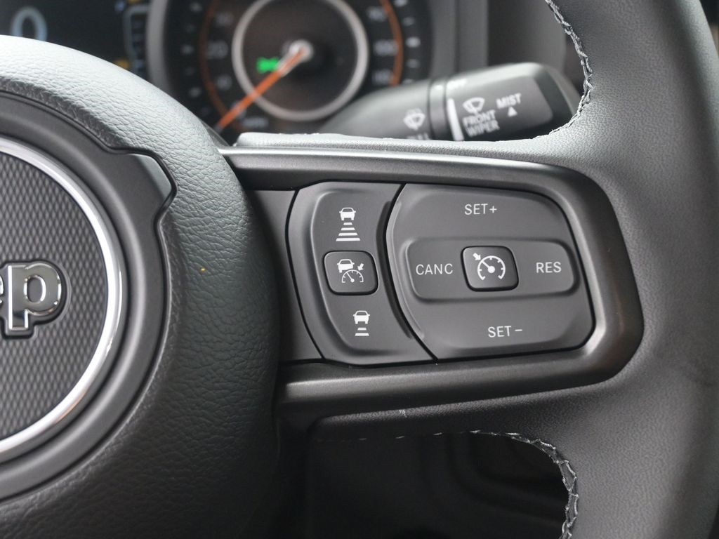2025 Jeep Gladiator Texas Trail photo 13