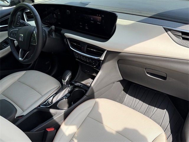 2024 Buick Encore GX Avenir photo 12