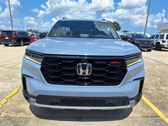 2024 Honda Pilot TrailSport photo 5