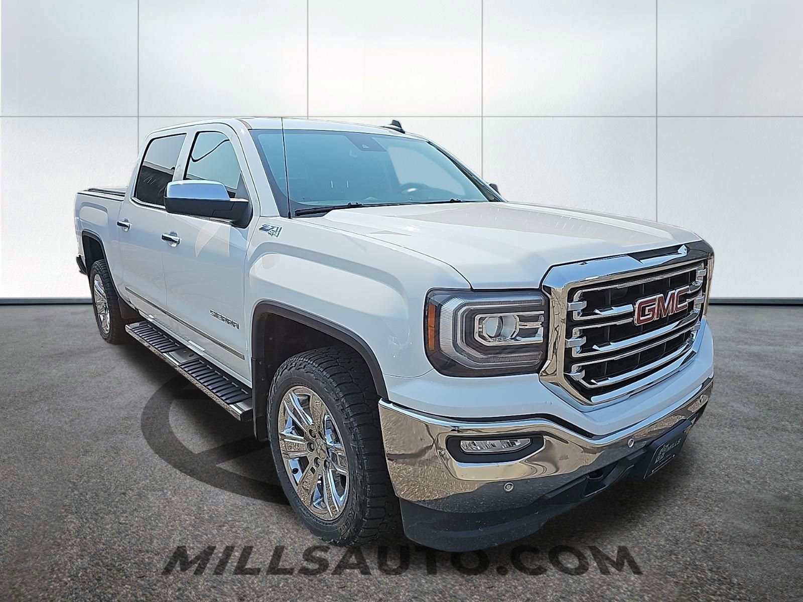 2018 Gmc Sierra 1500 SLT photo 3